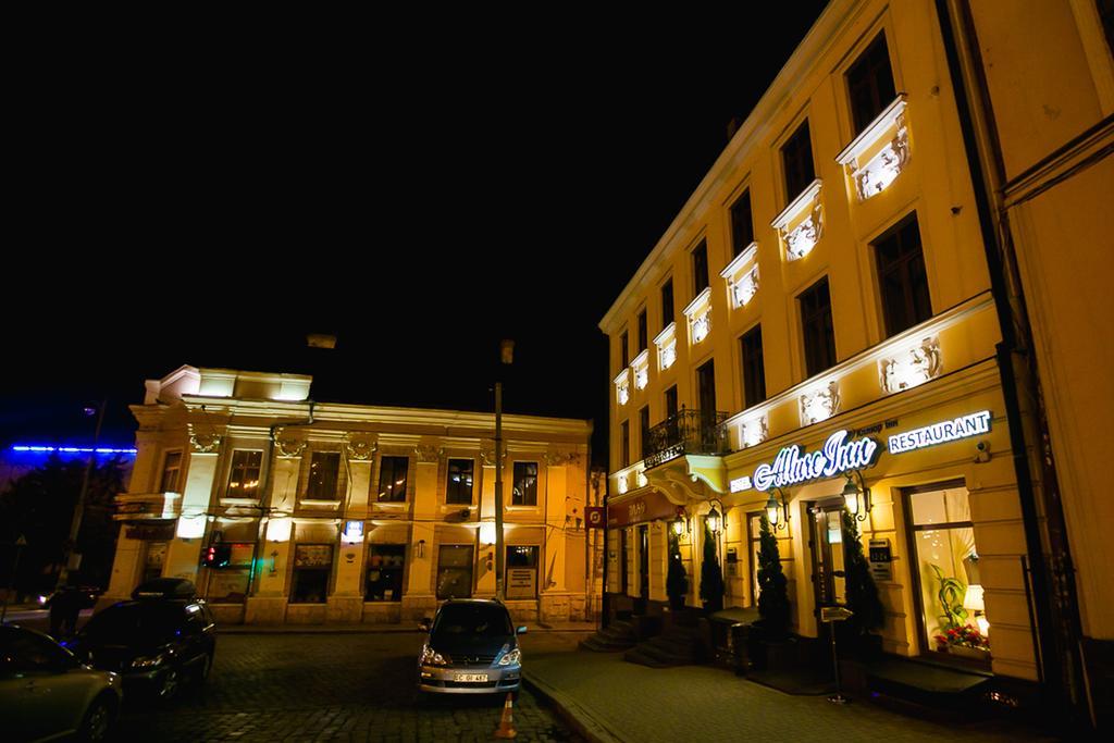 Allureinn Hotel And Spa Chernivtsi Bagian luar foto