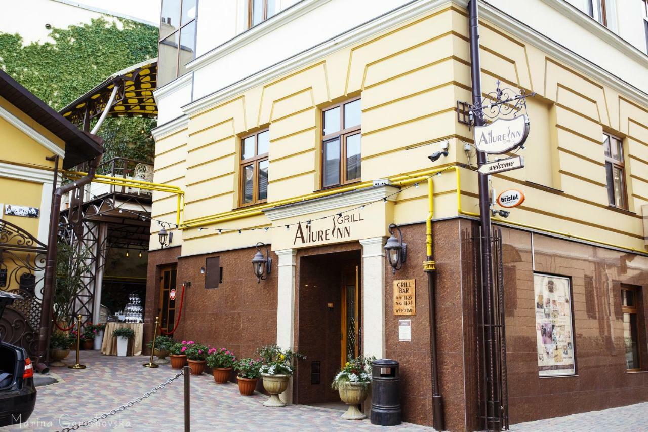 Allureinn Hotel And Spa Chernivtsi Bagian luar foto